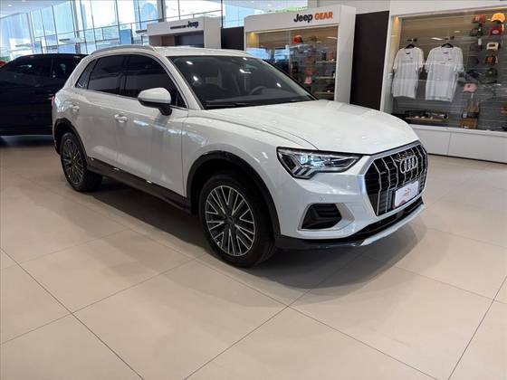 AUDI Q3 2.0 40 TFSI GASOLINA PERFORMANCE QUATTRO TIPTRONIC